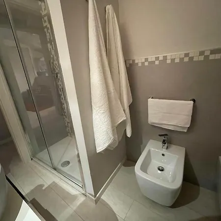 Apartamento Little In Downtown Módena